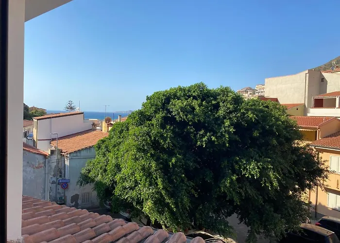 Il Timone Oda ve Kahvaltı 3*