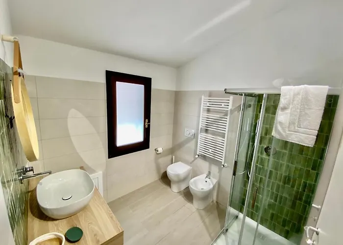 Oda ve Kahvaltı Il Timone 3*